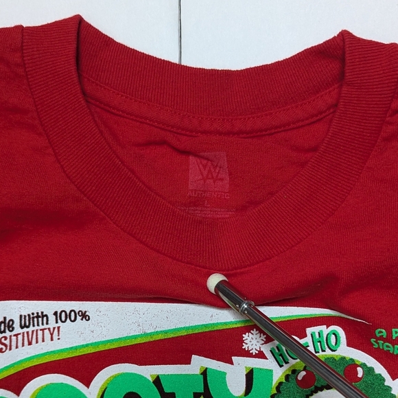 The New Day Booty Os Christmas t shirt. Men's large. WWE, Xavier, Kofi, Big E - Picture 3 of 7